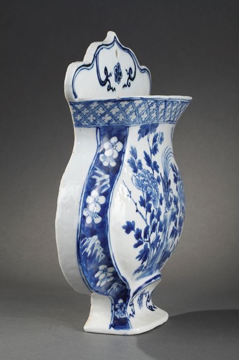 墙壁花瓶中国蓝色和白色瓷器|马蒂马特- beplayapp网页